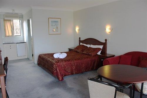 Elite Motor Inn Армидейл Экстерьер фото