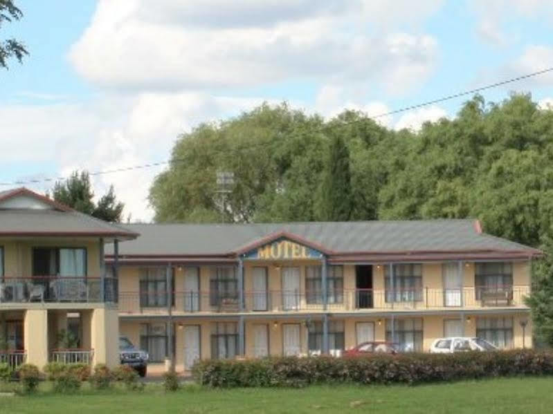 Elite Motor Inn Армидейл Экстерьер фото